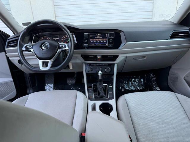 Photo of 2020 Black Volkswagen Jetta