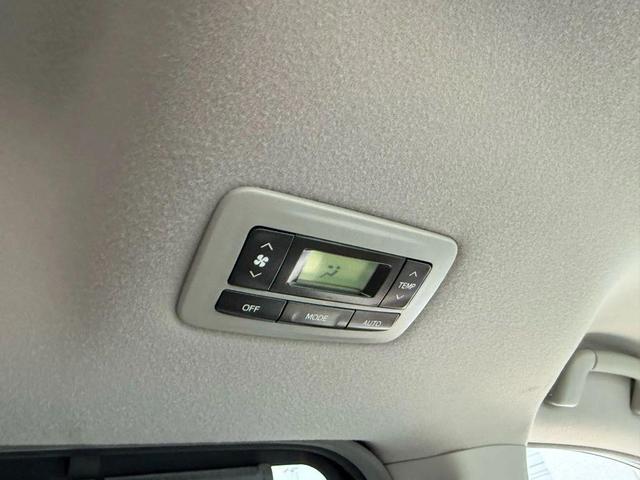 Photo of 2012 Burgundy Toyota Sienna