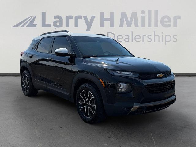 Photo of 2023 Mosaic Black Metallic Chevrolet Trailblazer