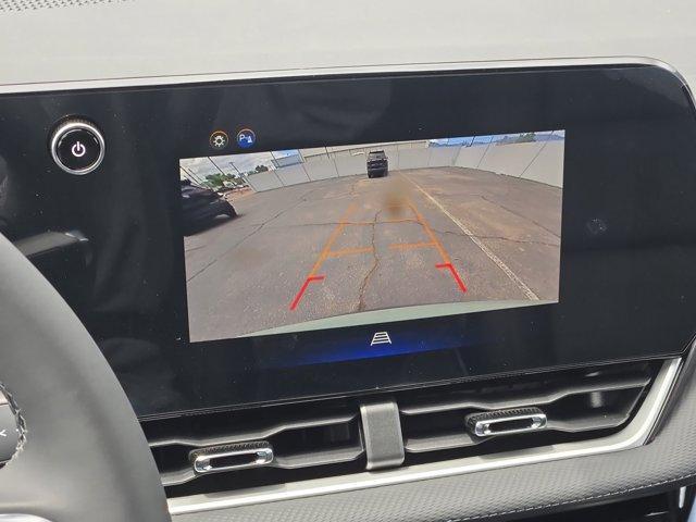 Photo of 2025 Green Chevrolet Equinox