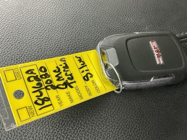 Photo of 2020 Quicksilver Metallic GMC Terrain