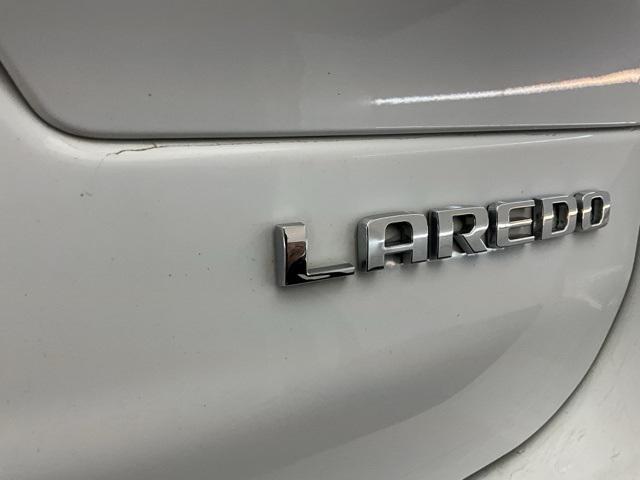 Photo of 2023 Bright White Clearcoat Jeep Grand Cherokee L