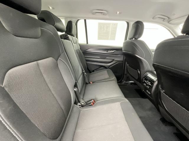 Photo of 2023 Bright White Clearcoat Jeep Grand Cherokee L