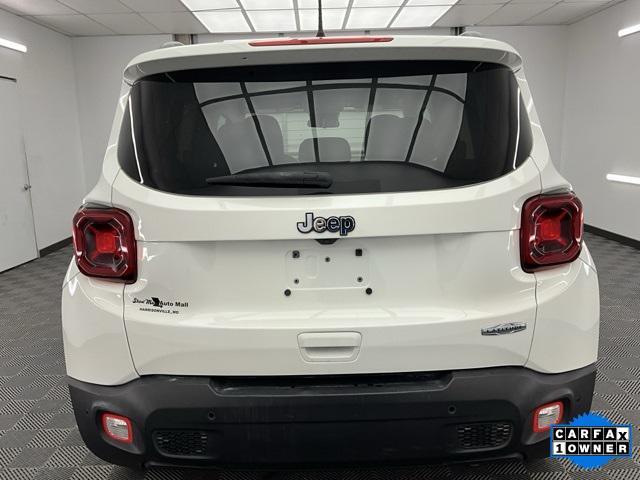 Photo of 2021 Alpine White Clearcoat Jeep Renegade