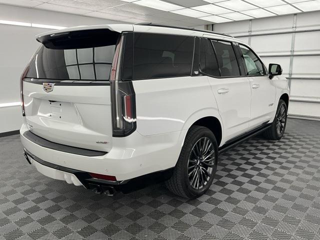 Photo of 2023 Crystal White Tricoat Cadillac Escalade