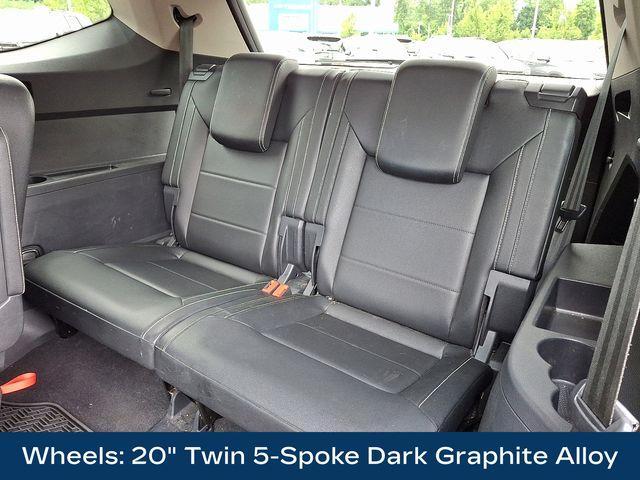 Photo of 2021 Deep Black Pearl Effect Volkswagen Atlas