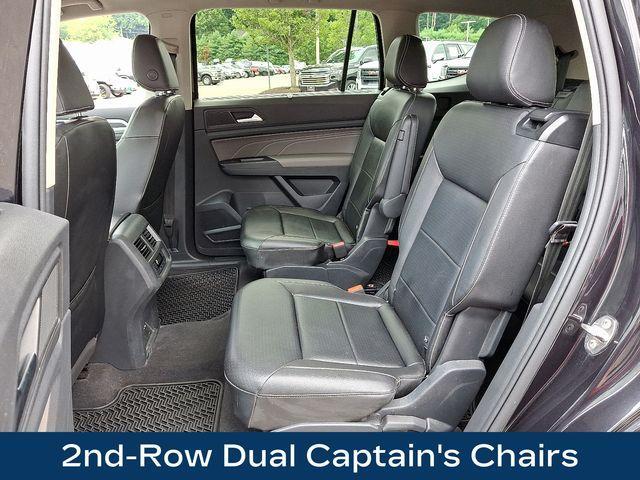Photo of 2021 Deep Black Pearl Effect Volkswagen Atlas