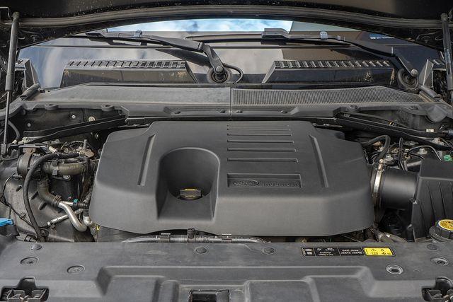 Photo of 2021 Santorini Black Land Rover Defender