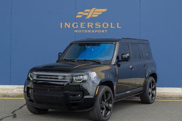 Photo of 2021 Santorini Black Land Rover Defender