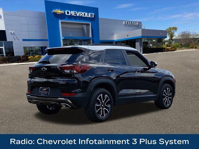 Photo of 2022 Mosaic Black Metallic Chevrolet Trailblazer