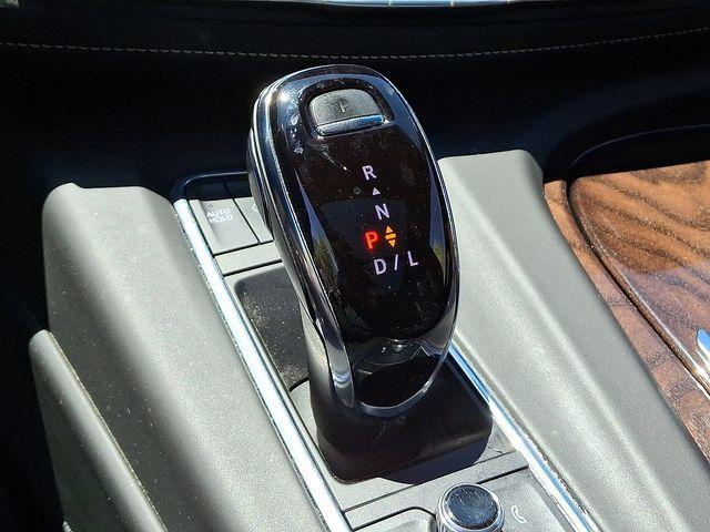 Photo of 2022 Crystal White Tri-Coat Cadillac Escalade