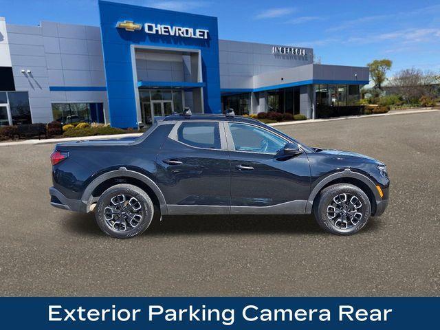 Photo of 2022 Phantom Black Hyundai SANTA CRUZ