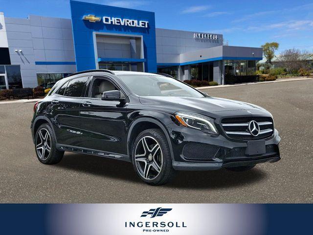 Photo of 2017 Midnight Black Mercedes-Benz GLA 250