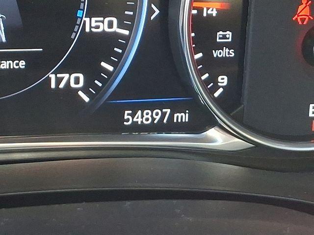 Photo of 2023 Radiant Red Chevrolet Traverse
