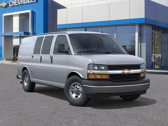 Photo of 2025 Silver Ice Metallic Chevrolet Express 2500