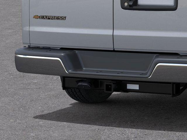 Photo of 2025 Silver Ice Metallic Chevrolet Express 2500