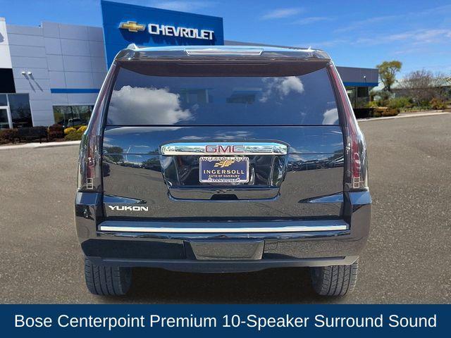 Photo of 2016 Onyx Black GMC Yukon