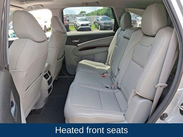 Photo of 2014 Silver Moon Acura MDX