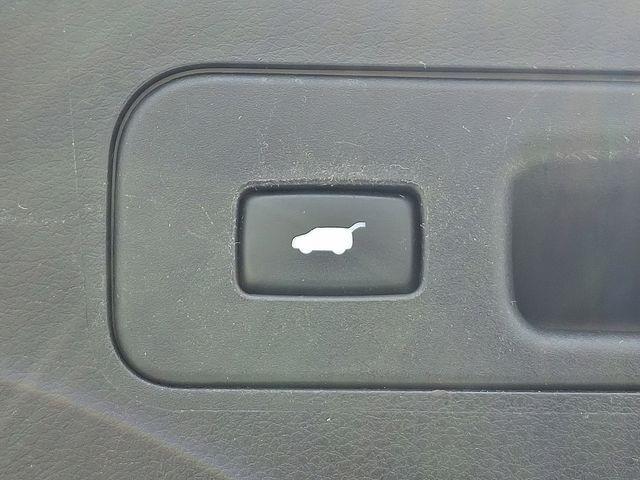 Photo of 2014 Silver Moon Acura MDX