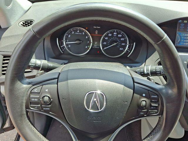 Photo of 2014 Silver Moon Acura MDX