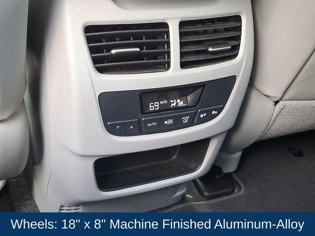 Photo of 2014 Silver Moon Acura MDX