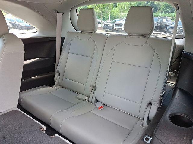 Photo of 2014 Silver Moon Acura MDX