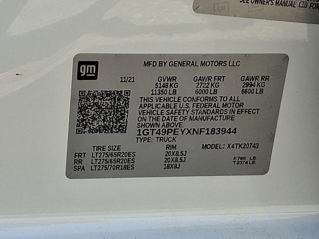 Photo of 2022 Summit White GMC Sierra 2500