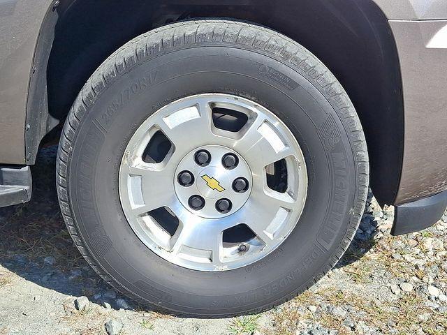 Photo of 2013 Mocha Steel Metallic Chevrolet Tahoe