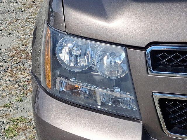 Photo of 2013 Mocha Steel Metallic Chevrolet Tahoe