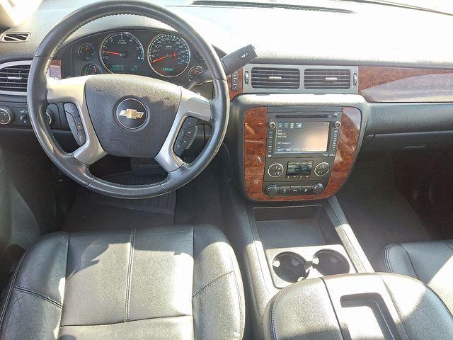 Photo of 2013 Mocha Steel Metallic Chevrolet Tahoe