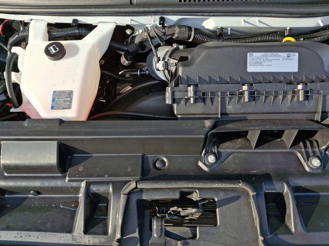 Photo of 2023 Summit White GMC Savana 3500