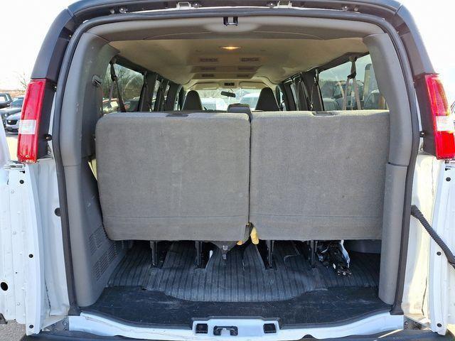 Photo of 2023 Summit White GMC Savana 3500