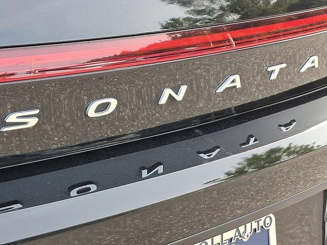 Photo of 2021 Phantom Black Hyundai SONATA