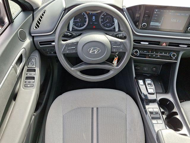 Photo of 2021 Phantom Black Hyundai SONATA