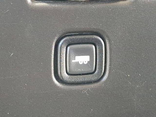 Photo of 2023 Summit White Chevrolet Express 2500