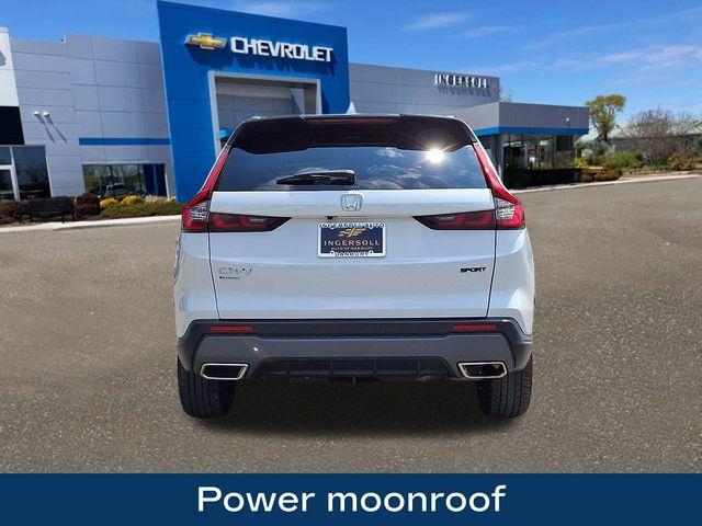 Photo of 2024 Platinum White Pearl Honda CR-V Hybrid
