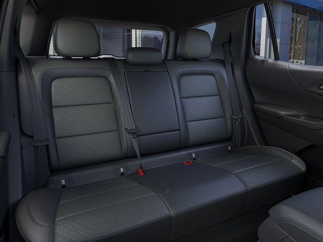 Photo of 2025 Summit White Chevrolet Equinox