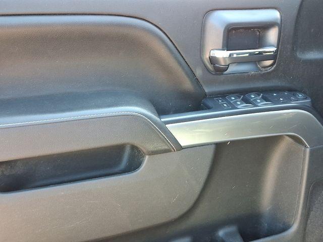 Photo of 2015 Silver Ice Metallic Chevrolet Silverado 1500