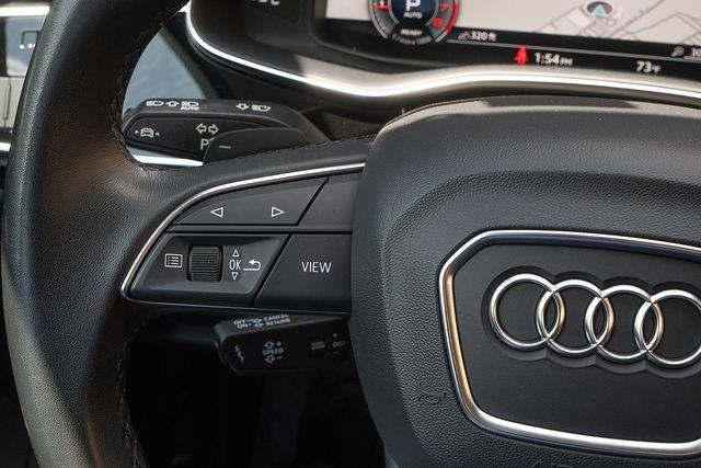 Photo of 2023 Mythos Black Metallic Audi Q7