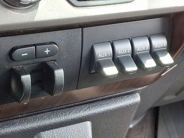 Photo of 2016 Magnetic Metallic Ford F-250