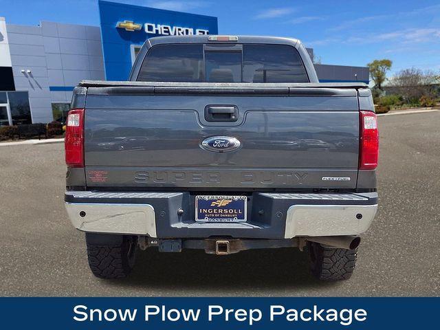 Photo of 2016 Magnetic Metallic Ford F-250