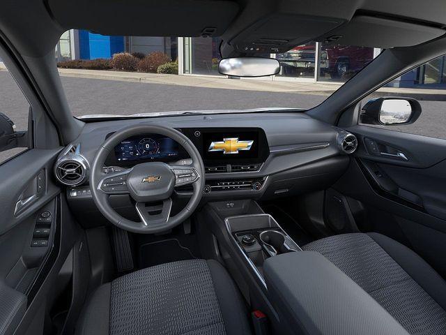Photo of 2026 Summit White Chevrolet Equinox