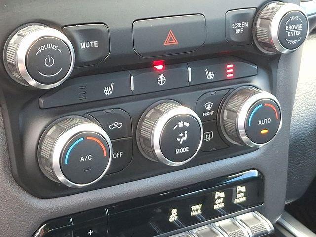 Photo of 2020 Bright White Clearcoat RAM 1500