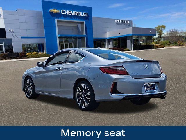 Photo of 2016 Lunar Silver Metallic Honda Accord
