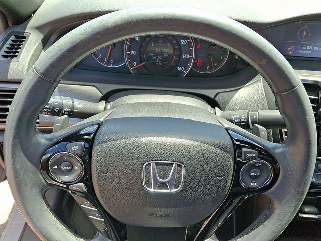 Photo of 2016 Lunar Silver Metallic Honda Accord