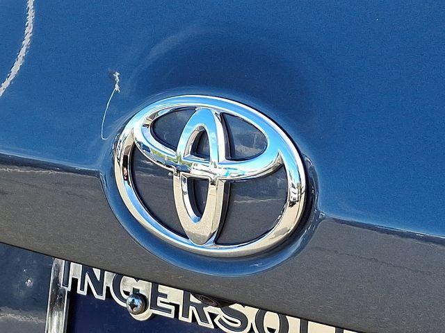 Photo of 2017 Slate Metallic Toyota Corolla
