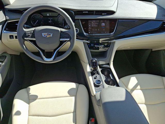 Photo of 2025 Midnight Sky Cadillac XT6