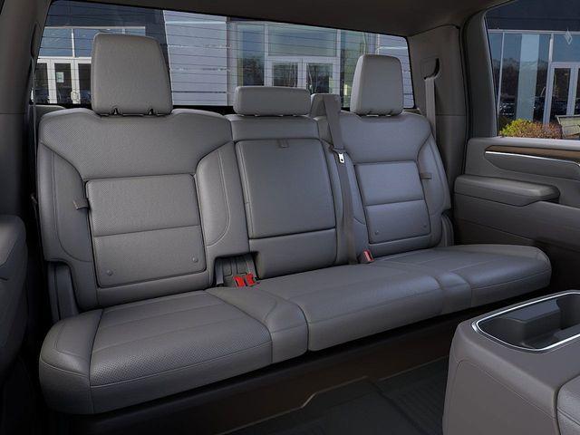 Photo of 2025 Summit White GMC Sierra 2500