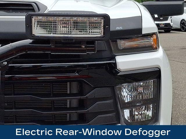 Photo of 2024 Summit White Chevrolet Silverado 2500