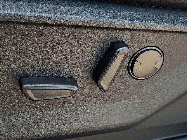 Photo of 2024 Oxford White Ford F-150